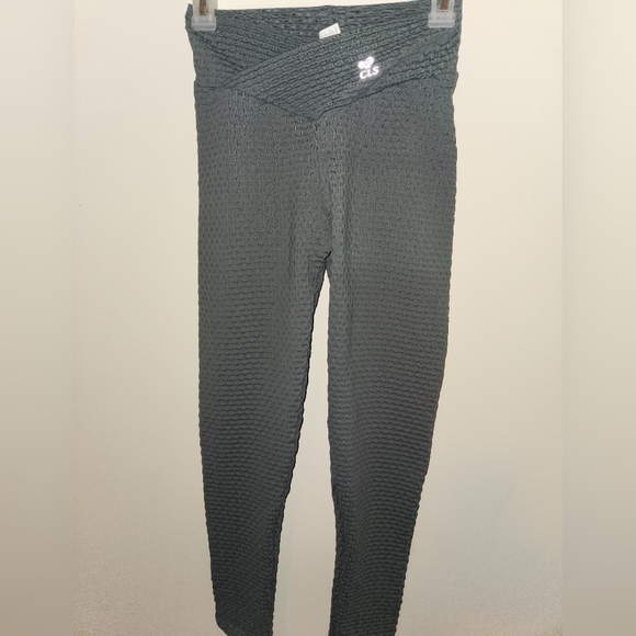 CLS workout pants  S - Picture 4 of 4